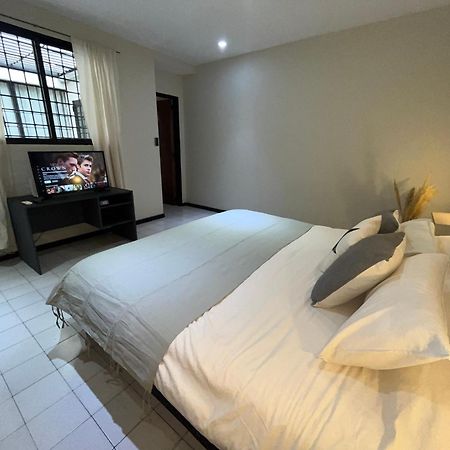 Departamento Espana A 3 Cuadras Plaza Independencia מנדוזה מראה חיצוני תמונה